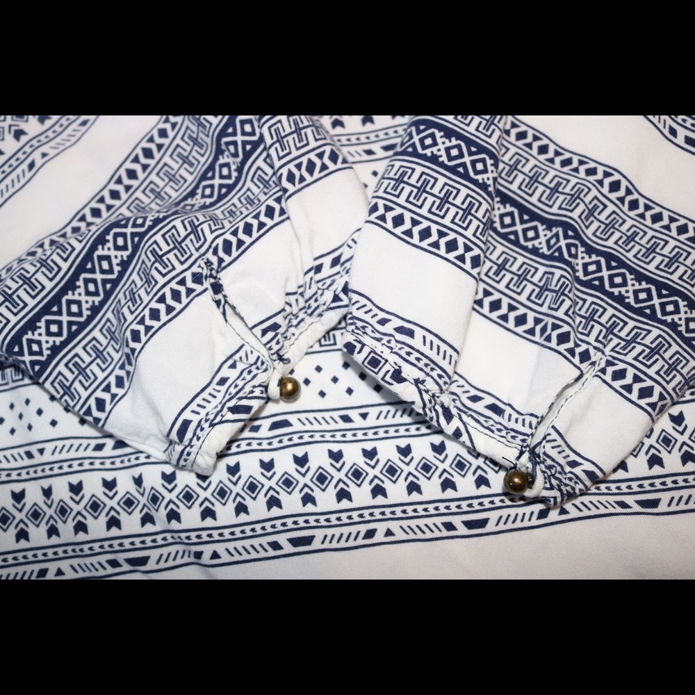 Forever 21 Long Sleeve Blouse